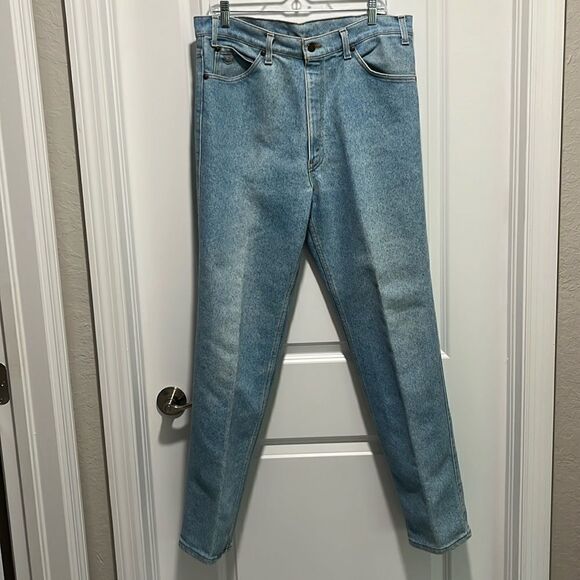 Levi’s Silver Medal 1980’s Tab w Maroon Letters Made in the USA 🇺🇸 Relaxed Fit - Picture 1 of 11
